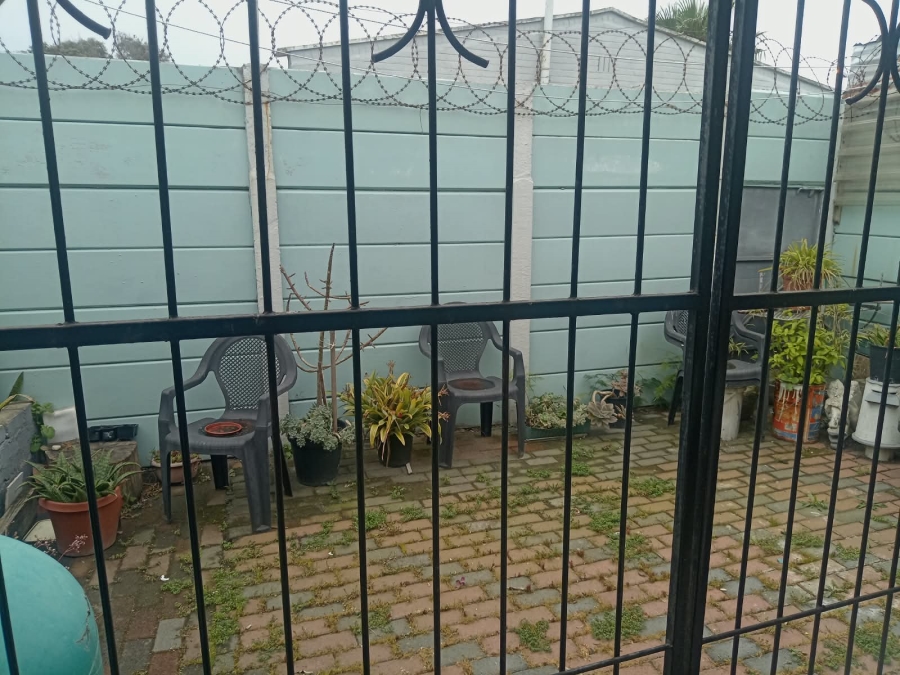 3 Bedroom Property for Sale in Westridge Western Cape